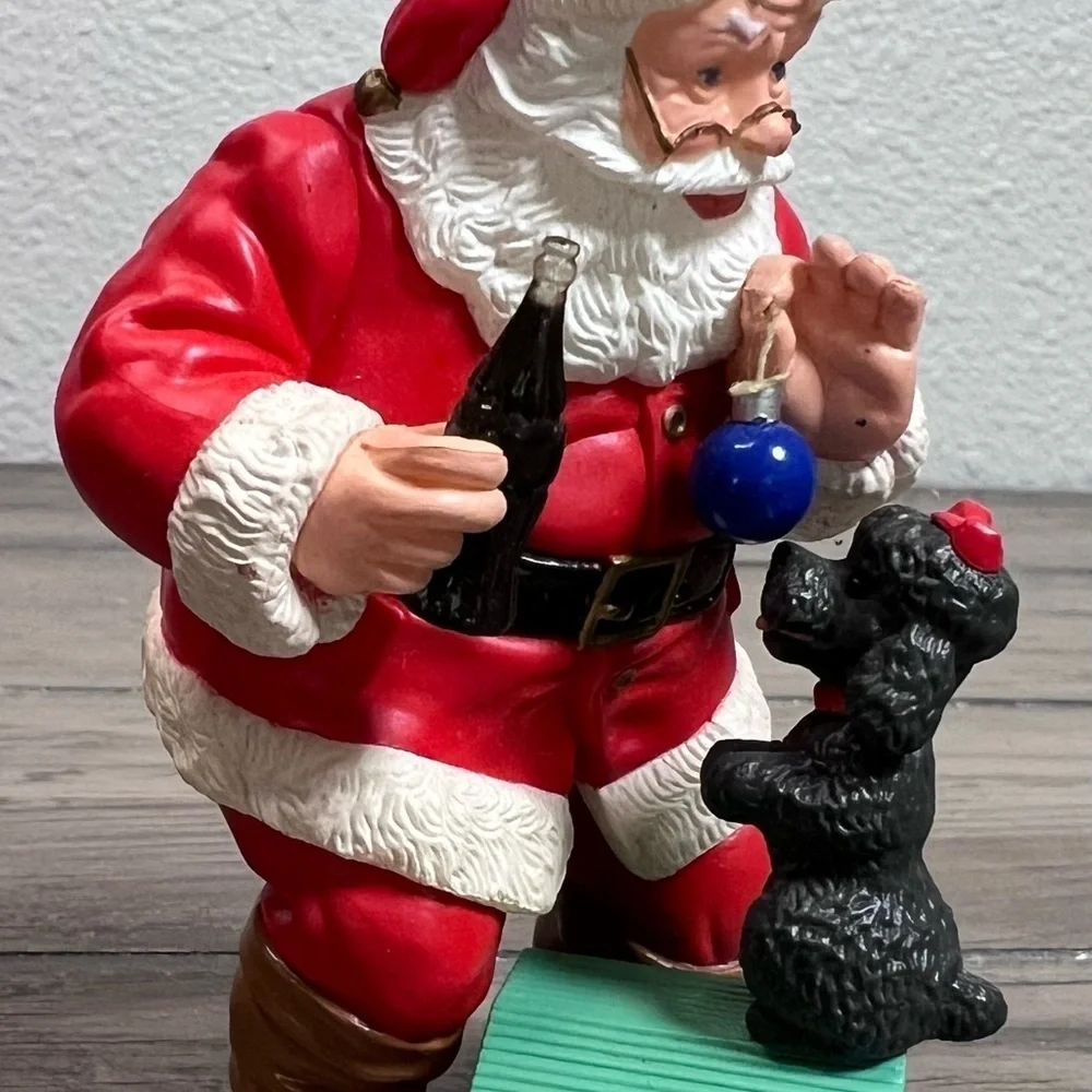 Hallmark this vintage